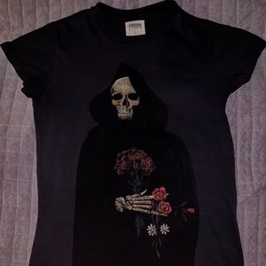 Yeezy Tour merch tee